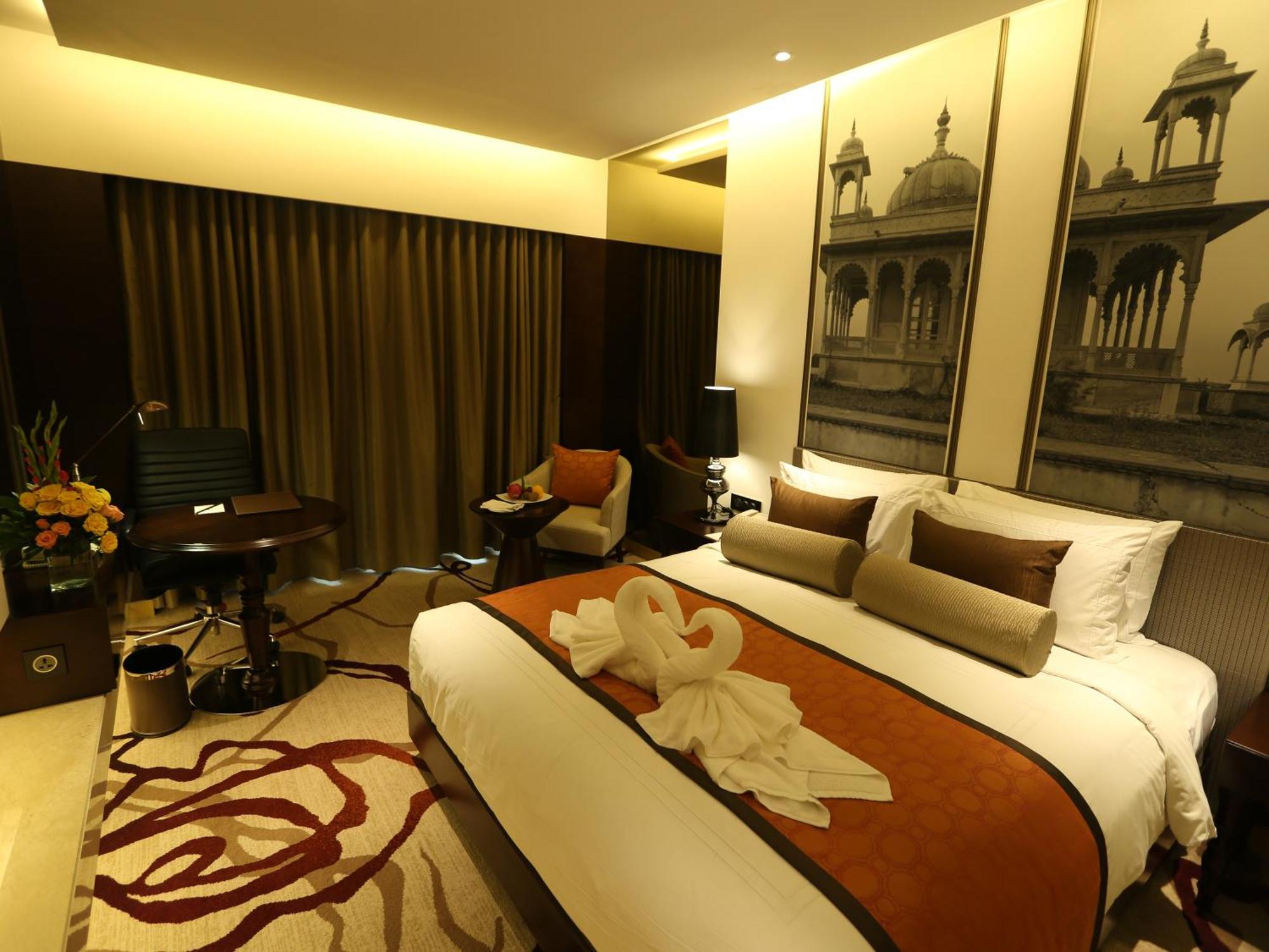Deluxe King Room,535754871:JPEG